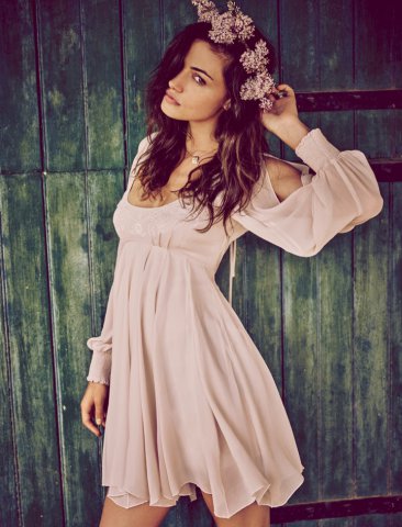 Phoebe Tonkin 演绎Free People时尚广告摄影大片