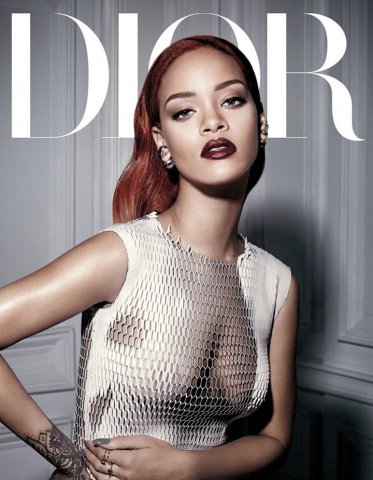 Rihanna（蕾哈娜）演绎《Dior》杂志时尚大片