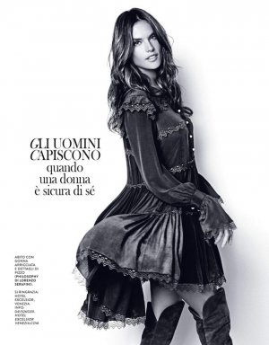 超模Alessandra Ambrosio 演绎《Grazia》意大利版时尚杂志大片