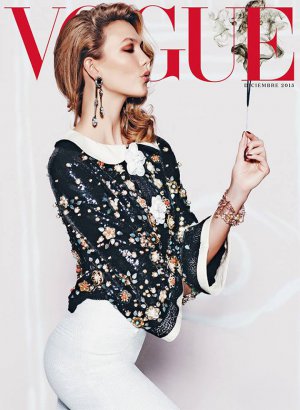 超模Karlie Kloss 演绎《Vogue》墨西哥版时尚杂志