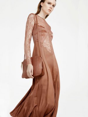 Nina Ricci（莲娜丽姿）2024早秋LookBook