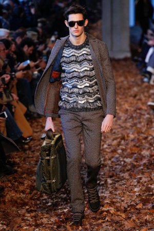 Missoni（米索尼）2024米兰时装周男装秀
