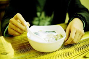 煲汤的时候，人会显得特别温柔