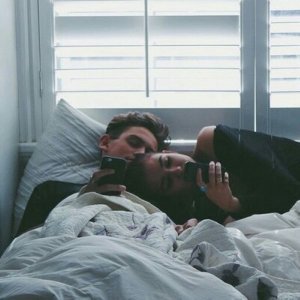 你若不伤，爱就无恙