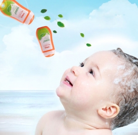 婴儿洗澡可以用沐浴露吗 要用也得用婴儿专用沐浴露