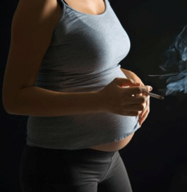 孕妇抽烟对胎儿有什么影响 看这七大影响你还敢抽烟吗