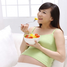 胎儿体重偏轻怎么办 孕期均衡营养很关键