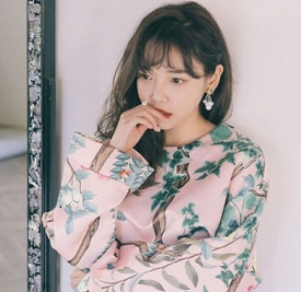 长脸的女生适合什么样的发型 修颜发型不容错失