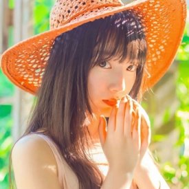 发现男朋友和别的女生聊天暧昧 我很在意怎么办