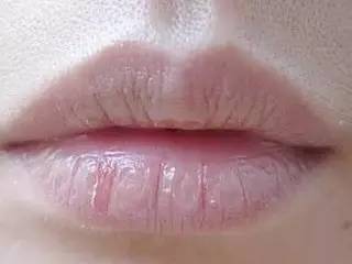 冬季嘴唇干裂脱皮 这些平价好用的唇部护理用品赶紧收藏