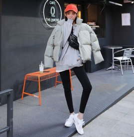 灰色棉衣搭配图片 永远不会落入俗套