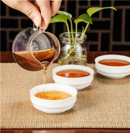 宫寒能喝菊花茶吗 菊花茶性寒不宜饮用