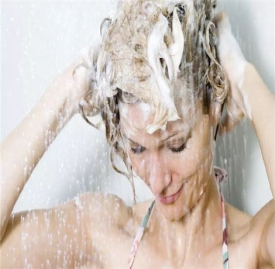 冬季头发隔几天洗最好 关于洗头发适合次数分析