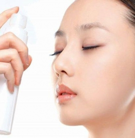 适合夏季用的化妆水
