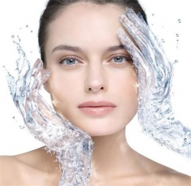 春季皮肤缺水怎么办 春季皮肤补水的好方法