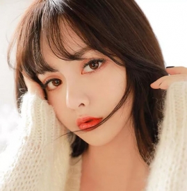 春季精致桃花妆教程 春季精致桃花妆怎么画