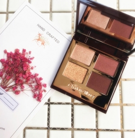 Charlotte Tilbury四色眼影画法教程 Charlotte Tilbury四色眼影怎么画