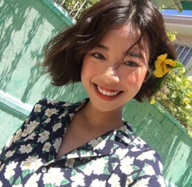 中分短发烫发韩范图片 中分短发烫发女图片
