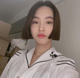 干练短发发型图片女 干练短发女