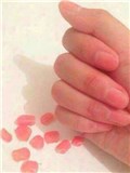 撕拉指甲油怎么用 撕拉指甲油的用法，如何使用撕拉指甲油