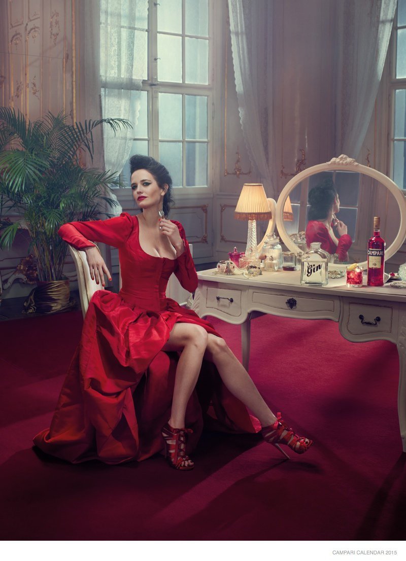 Julia Fullerton-Batten 时尚杂志摄影作品