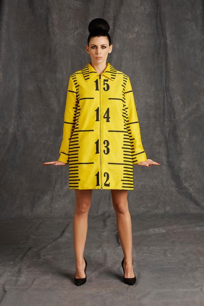 Moschino莫斯奇诺2024早秋系列Lookbook  超模Liberty Ross时尚演绎