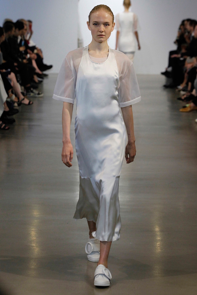 Calvin Klein 2024早春时装秀