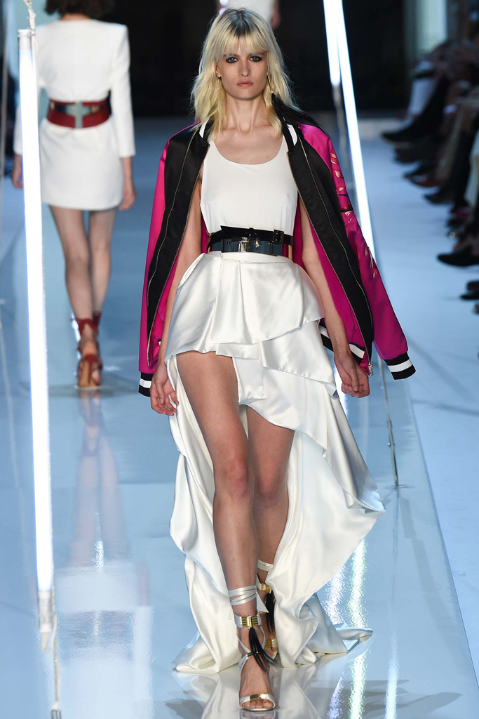 Alexandre Vauthier 2024秋冬巴黎时装秀