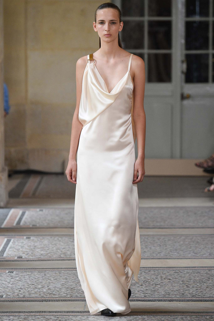 Bouchra Jarrar（布什哈·加拉尔）2024巴黎时装秀