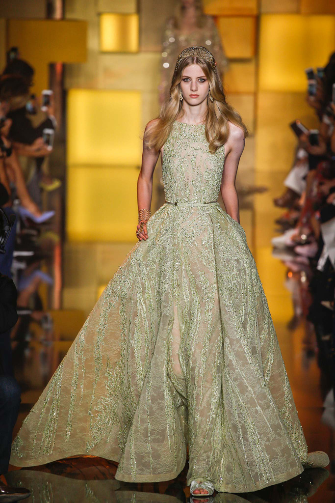 Elie Saab（艾莉·萨博）2024巴黎时装秀