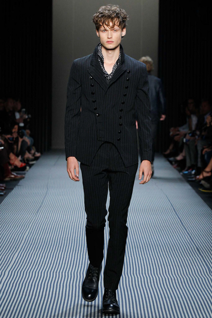 John Varvatos（约翰·瓦维托斯）2024纽约时装周男装秀