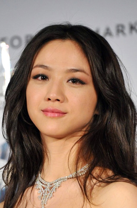 汤唯完美清新淡妆 成就温柔端庄女神