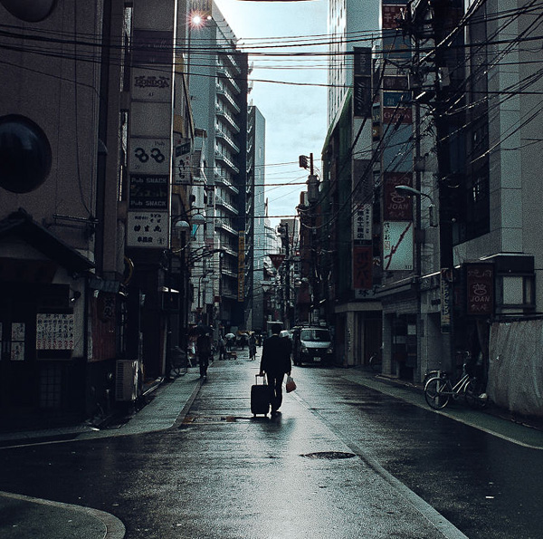 鲍雁洲日本街头摄影作品