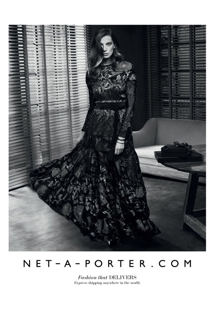 超模 Daria Werbowy（达莉亚·沃波依）代言Net-a-Porter 2024秋冬大片