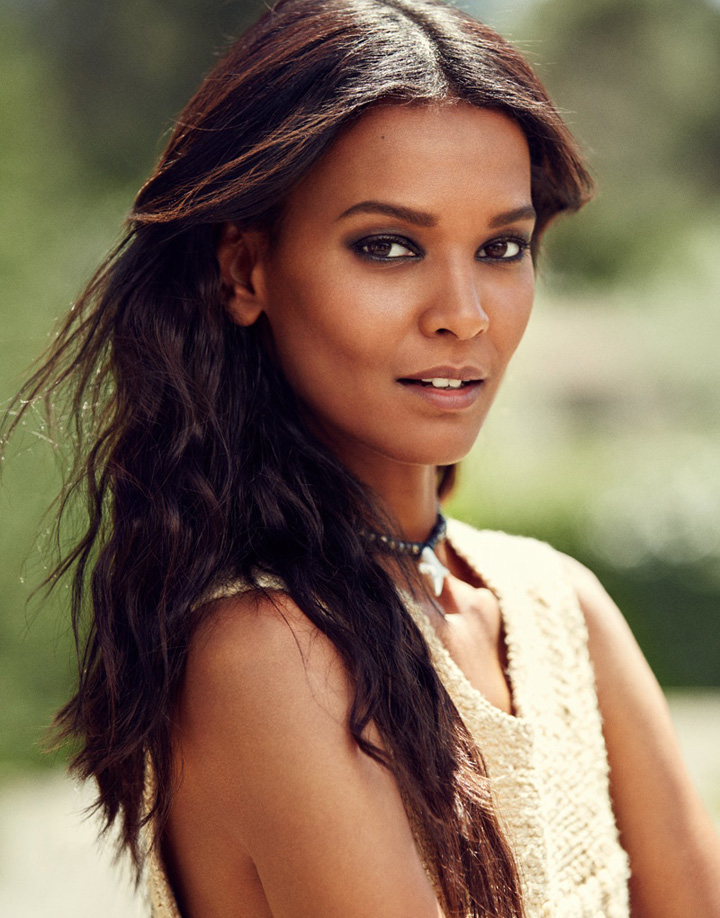 超模Liya Kebede 演绎《Grazia》杂志夏日休闲着装时尚
