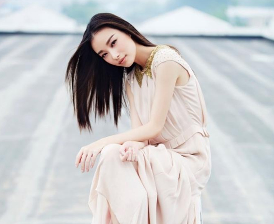 嗲嗲小女人妆容好吸睛 女汉子大变身