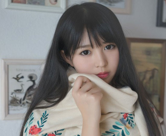 4招唇线笔用法 让唇妆持久不晕