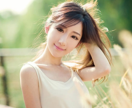 5个彩妆技巧 保持海滩妆清透自然