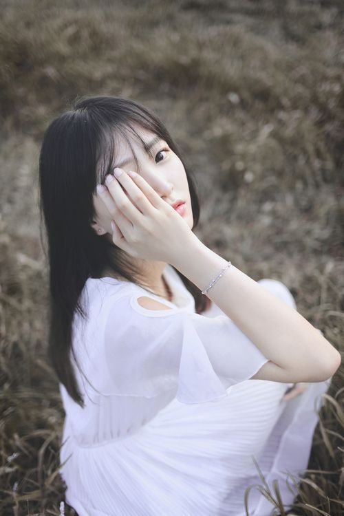 芦苇中的精灵