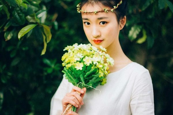 唯美白衣少女