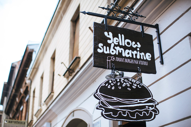 Yellow Submarine 汉堡店VI设计