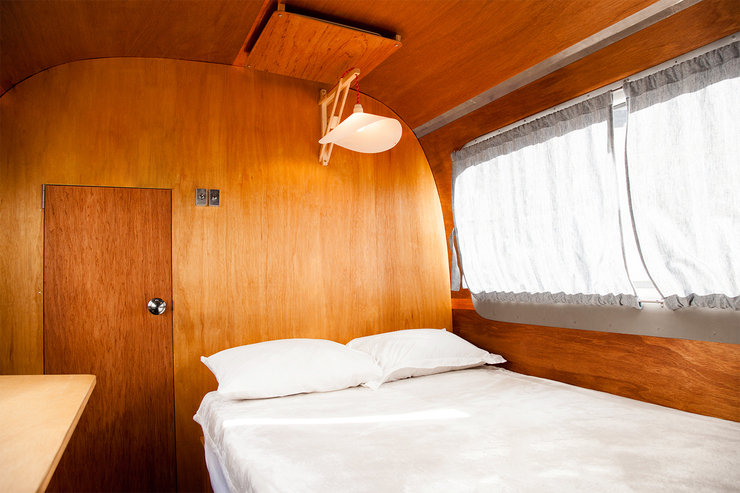 Caravan Tokyo 东京大篷车VI设计