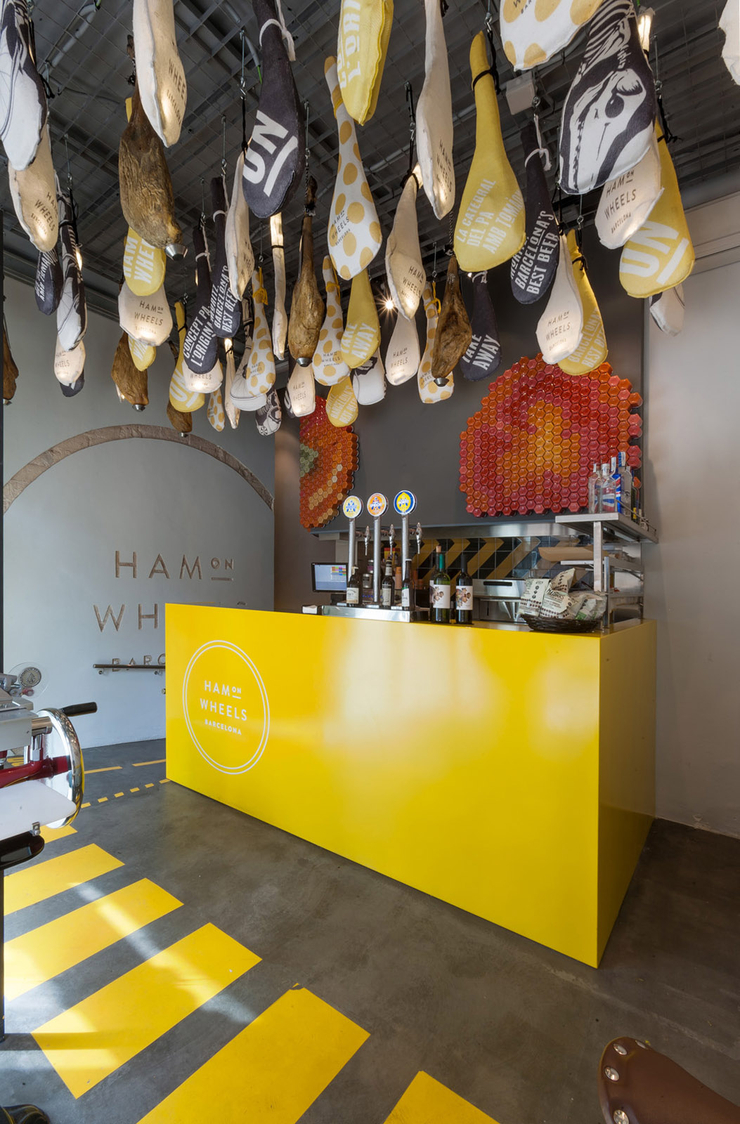 HAM ON WHEELS 快餐店视觉形象VI设计