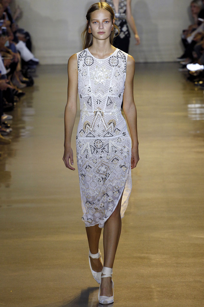 Altuzarra（奥图扎拉）2024纽约时装秀