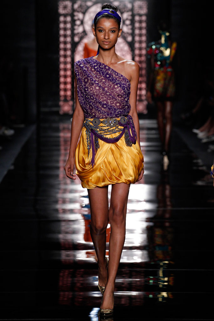 Reem Acra（雷姆·阿克拉）2024纽约时装秀