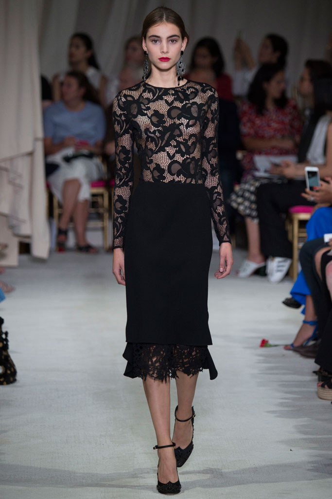 Oscar de la Renta（奥斯卡·德拉塔伦）2024纽约时装秀