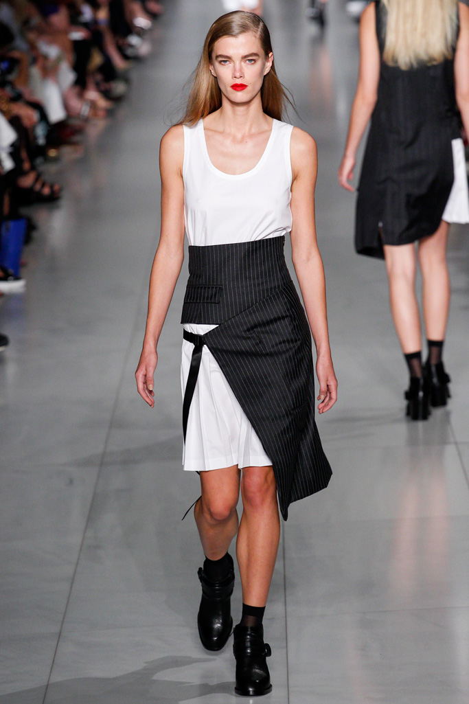 Donna Karan（唐娜·凯伦）副牌DKNY 2024纽约时装秀