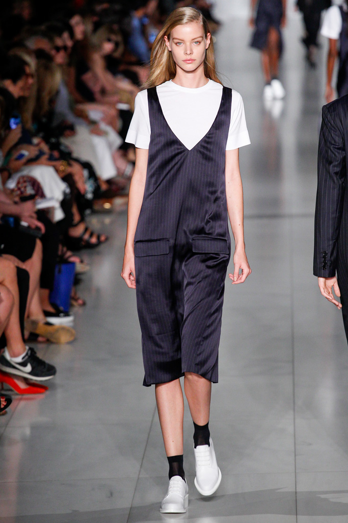 Donna Karan（唐娜·凯伦）副牌DKNY 2024纽约时装秀