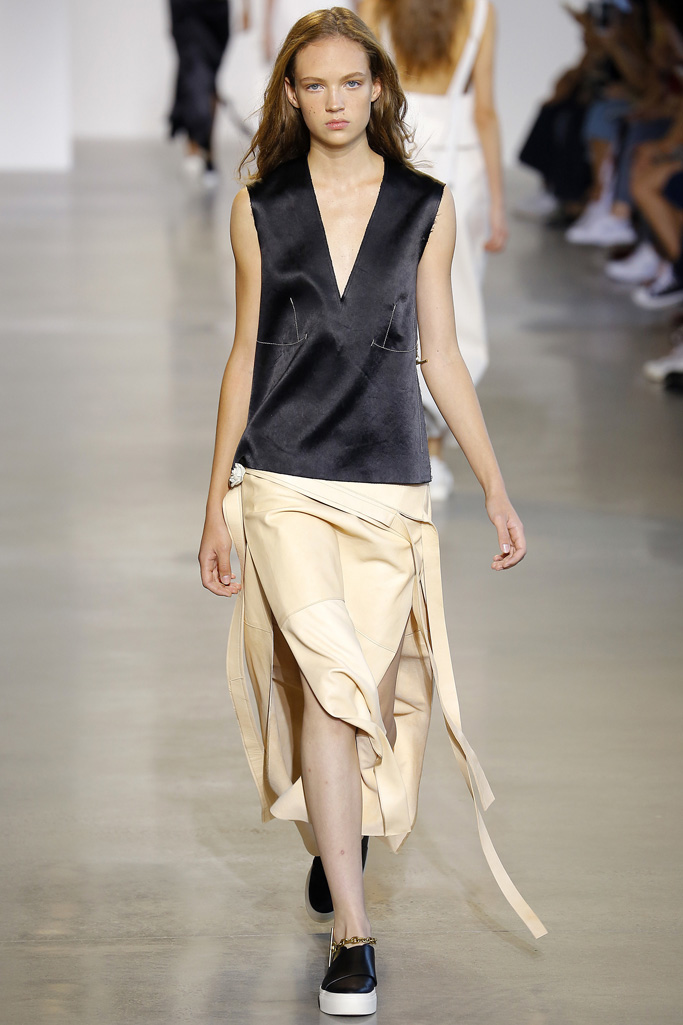 Calvin Klein（卡尔文·克莱恩）2024纽约时装秀