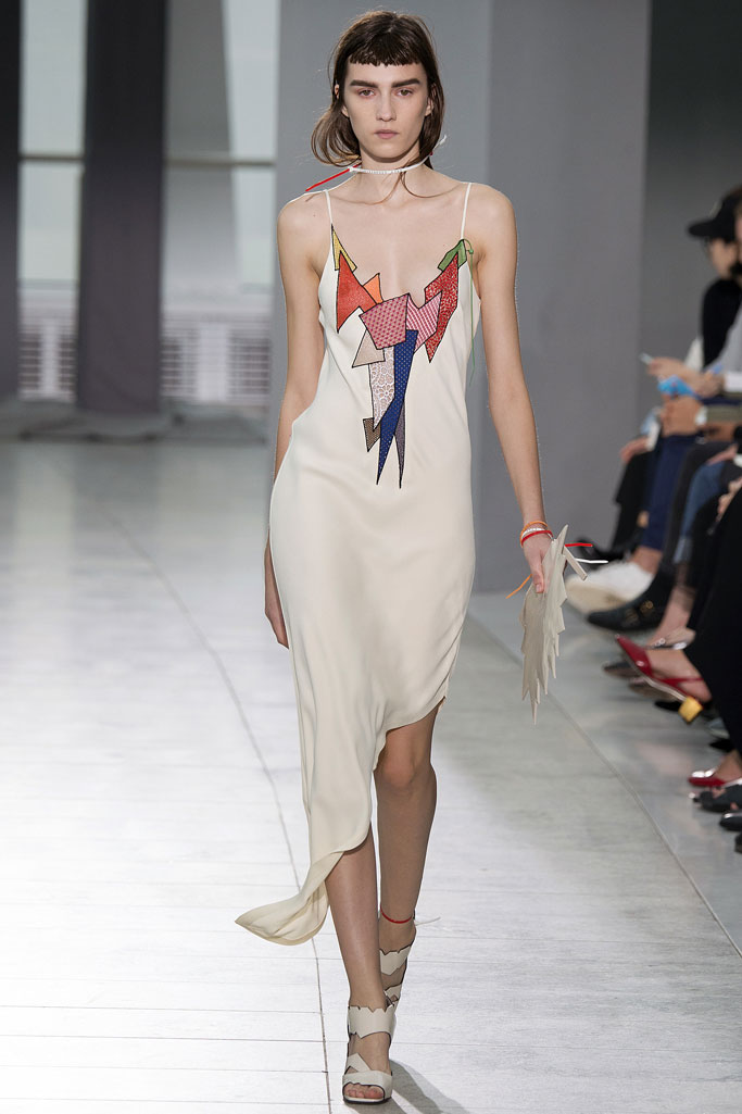 Christopher Kane（克里斯托弗·凯恩）2024伦敦时装秀